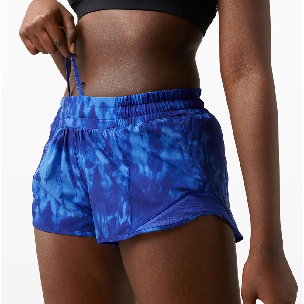 Lululemon Tie Dye Hotty Hot Low-Rise Lined Short 2.5”